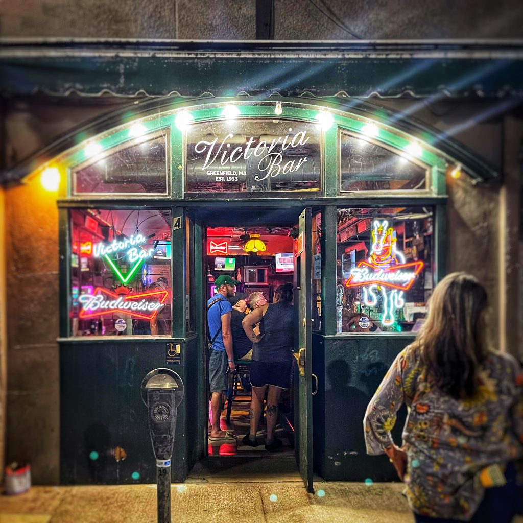 exterior of Victoria Bar