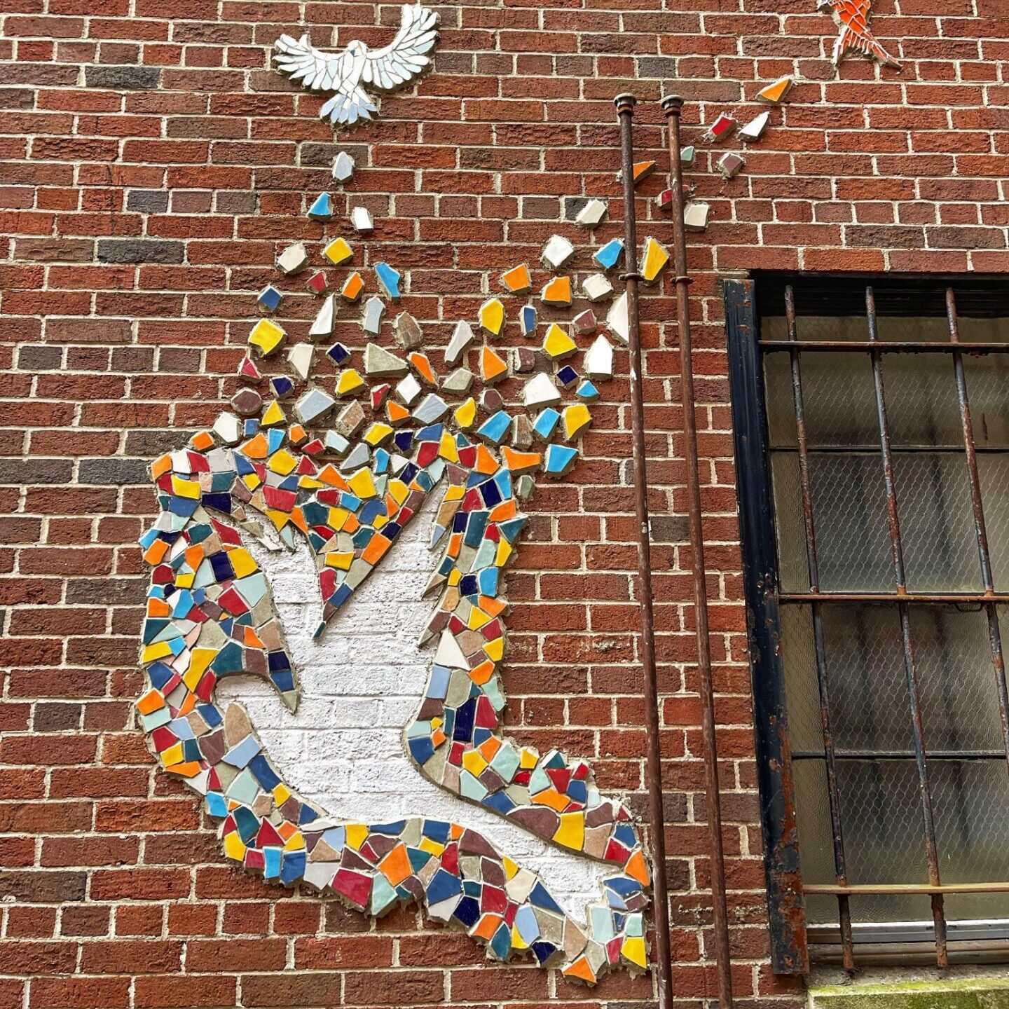 bob-markey-community-mosaic-birds-2021-10-29-1536x2048